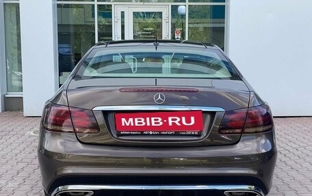 Mercedes-Benz E-Класс, 2015 год, 2 199 000 рублей, 4 фотография