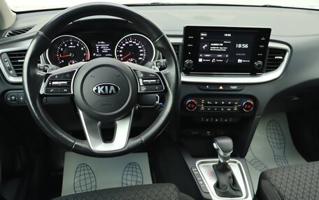 KIA cee'd III, 2020 год, 1 650 000 рублей, 11 фотография