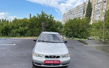 Daewoo Nexia I рестайлинг, 2004 год, 300 000 рублей, 1 фотография