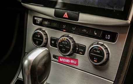 Volkswagen Passat CC I рестайлинг, 2014 год, 1 450 000 рублей, 22 фотография