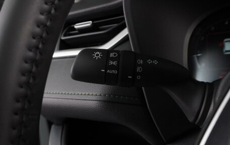 Toyota RAV4, 2024 год, 3 840 000 рублей, 17 фотография