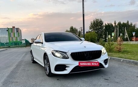 Mercedes-Benz E-Класс, 2017 год, 2 700 000 рублей, 3 фотография