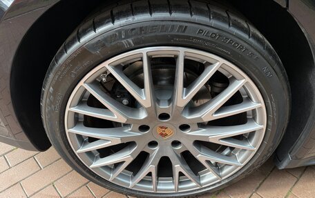 Porsche Panamera, 2025 год, 17 500 000 рублей, 9 фотография