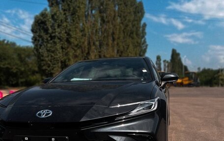 Toyota Camry, 2025 год, 4 500 000 рублей, 2 фотография