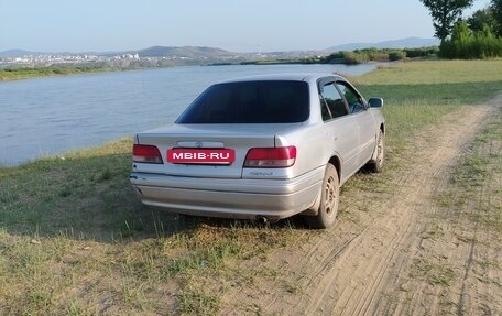 Toyota Carina, 1997 год, 399 000 рублей, 2 фотография