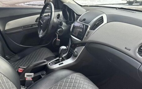 Chevrolet Cruze II, 2014 год, 750 000 рублей, 9 фотография
