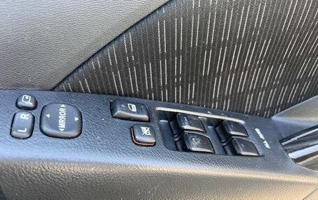 Toyota ISis I, 2013 год, 1 100 000 рублей, 13 фотография
