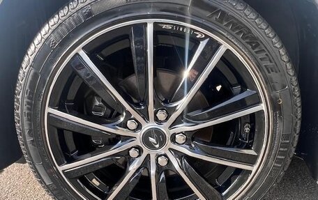 Toyota ISis I, 2013 год, 1 100 000 рублей, 30 фотография