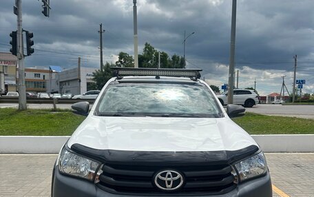 Toyota Hilux VIII, 2019 год, 3 550 000 рублей, 3 фотография