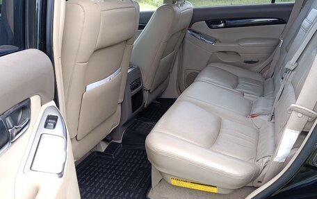 Toyota Land Cruiser Prado 120 рестайлинг, 2008 год, 2 200 000 рублей, 16 фотография