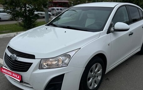 Chevrolet Cruze II, 2013 год, 790 000 рублей, 3 фотография