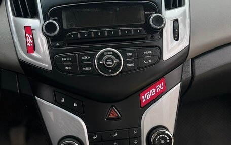 Chevrolet Cruze II, 2013 год, 790 000 рублей, 10 фотография