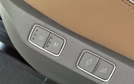 Hyundai Staria, 2022 год, 2 870 000 рублей, 4 фотография