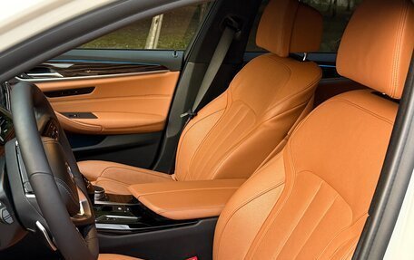 BMW 5 серия, 2020 год, 5 300 000 рублей, 12 фотография