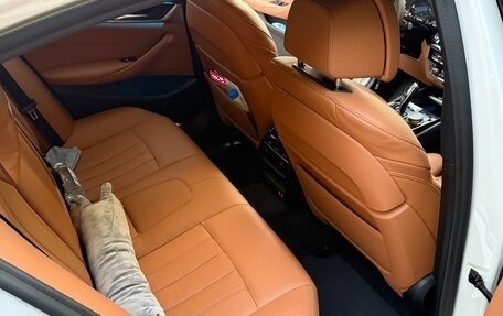 BMW 5 серия, 2020 год, 5 300 000 рублей, 14 фотография