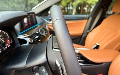 BMW 5 серия, 2020 год, 5 300 000 рублей, 20 фотография