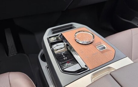 BMW iX, 2023 год, 5 600 300 рублей, 11 фотография