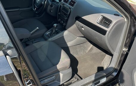 Volkswagen Jetta VI, 2017 год, 1 340 000 рублей, 12 фотография