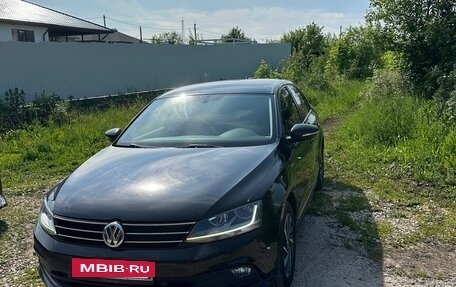 Volkswagen Jetta VI, 2017 год, 1 340 000 рублей, 2 фотография