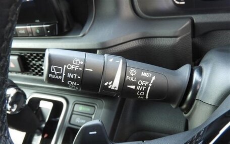 Honda Stepwgn, 2022 год, 2 410 000 рублей, 17 фотография