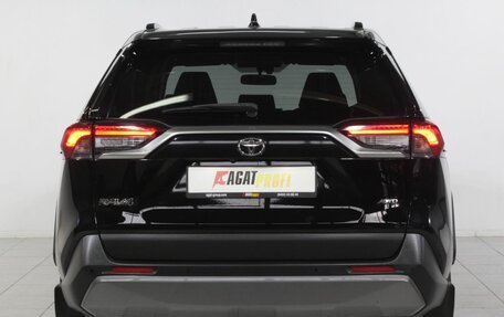 Toyota RAV4, 2019 год, 2 700 000 рублей, 6 фотография