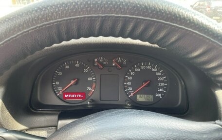 Volkswagen Passat B5+ рестайлинг, 1998 год, 310 000 рублей, 3 фотография