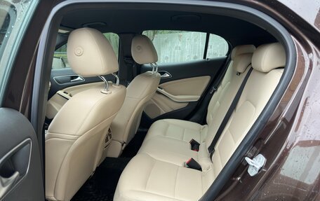 Mercedes-Benz GLA, 2016 год, 2 000 000 рублей, 10 фотография