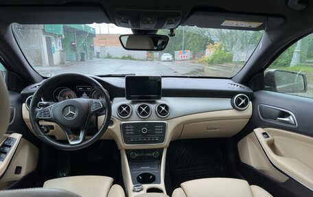 Mercedes-Benz GLA, 2016 год, 2 000 000 рублей, 9 фотография