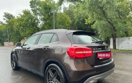 Mercedes-Benz GLA, 2016 год, 2 000 000 рублей, 5 фотография