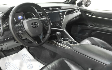 Toyota Camry, 2018 год, 2 899 000 рублей, 7 фотография