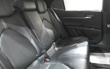 Toyota Camry, 2018 год, 2 899 000 рублей, 29 фотография