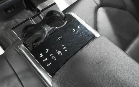 Toyota Camry, 2018 год, 2 899 000 рублей, 30 фотография