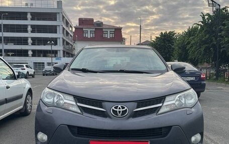 Toyota RAV4, 2015 год, 1 750 000 рублей, 1 фотография