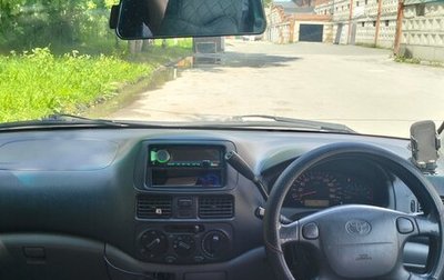 Toyota Raum I, 2000 год, 420 000 рублей, 1 фотография