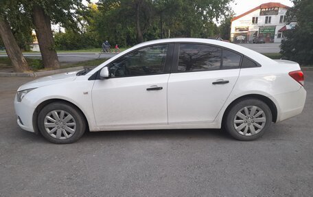 Chevrolet Cruze II, 2011 год, 720 000 рублей, 6 фотография