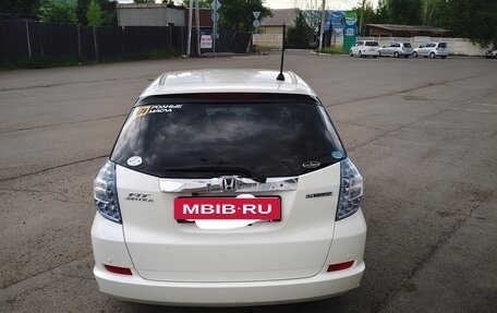 Honda Fit Shuttle I рестайлинг, 2011 год, 1 075 000 рублей, 2 фотография