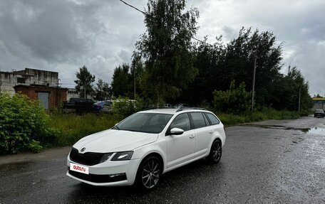 Skoda Octavia, 2019 год, 1 690 000 рублей, 6 фотография