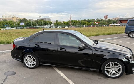 Mercedes-Benz C-Класс, 2011 год, 1 300 000 рублей, 5 фотография