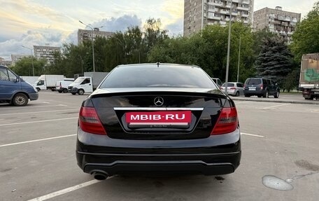 Mercedes-Benz C-Класс, 2011 год, 1 300 000 рублей, 8 фотография