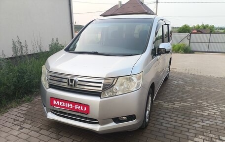 Honda Stepwgn IV, 2010 год, 1 100 000 рублей, 2 фотография