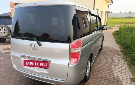 Honda Stepwgn IV, 2010 год, 1 100 000 рублей, 3 фотография
