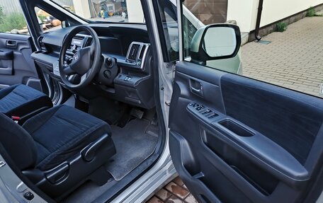 Honda Stepwgn IV, 2010 год, 1 100 000 рублей, 13 фотография