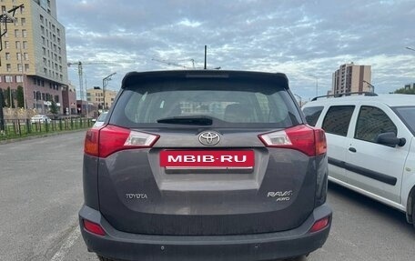 Toyota RAV4, 2015 год, 1 750 000 рублей, 3 фотография