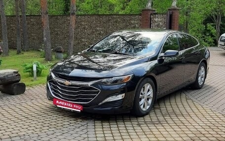 Chevrolet Malibu IX, 2019 год, 1 600 000 рублей, 3 фотография