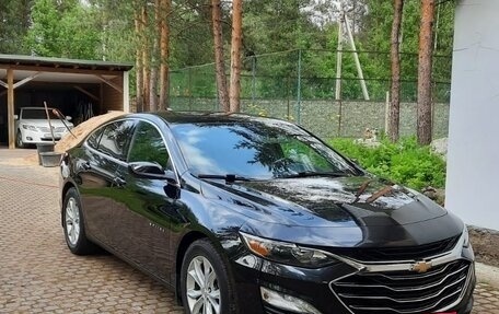 Chevrolet Malibu IX, 2019 год, 1 600 000 рублей, 2 фотография