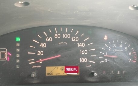 Toyota Raum I, 2000 год, 420 000 рублей, 2 фотография
