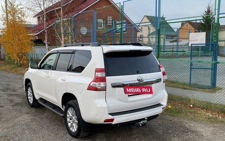 Toyota Land Cruiser Prado 150 рестайлинг 2, 2016 год, 3 400 000 рублей, 5 фотография