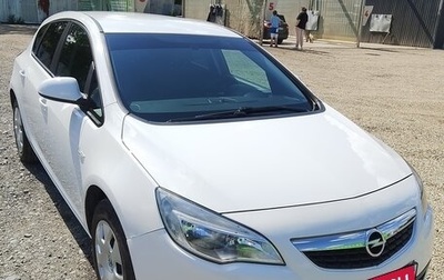 Opel Astra J, 2012 год, 675 000 рублей, 1 фотография
