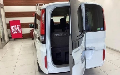 Honda Stepwgn IV, 2015 год, 1 500 000 рублей, 8 фотография