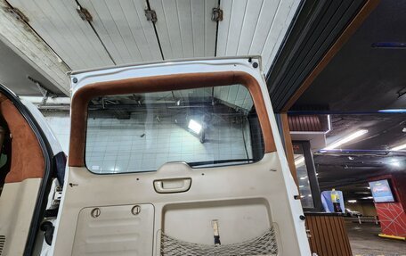 Toyota Land Cruiser Prado 120 рестайлинг, 2003 год, 1 375 000 рублей, 28 фотография
